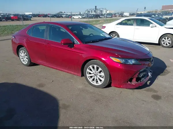 4T1B11HK6KU843970 2019 TOYOTA CAMRY - Image 1