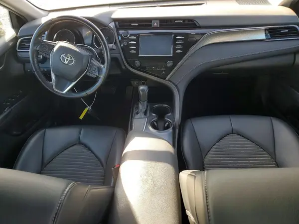 4T1B11HK6KU848005 2019 TOYOTA CAMRY - Image 8