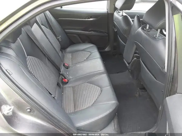 4T1B11HK6KU852443 2019 TOYOTA CAMRY - Image 8