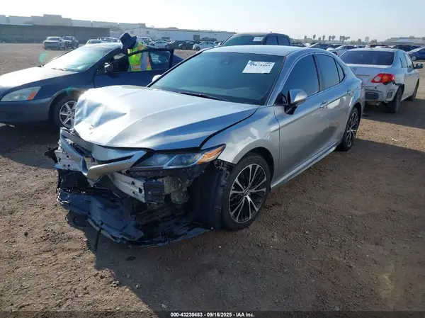 4T1B11HK6KU854970 2019 TOYOTA CAMRY - Image 2