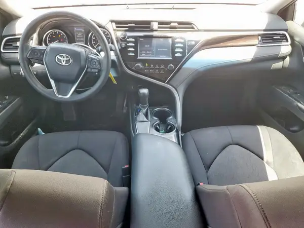 4T1B11HK7JU002352 2018 TOYOTA CAMRY - Image 8