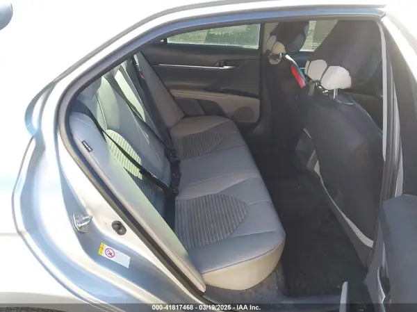 4T1B11HK7JU003579 2018 TOYOTA CAMRY - Image 8