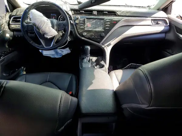 4T1B11HK7JU007406 2018 TOYOTA CAMRY - Image 8