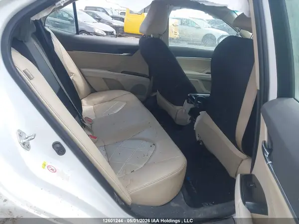 4T1B11HK7JU015909 2018 TOYOTA CAMRY - Image 8