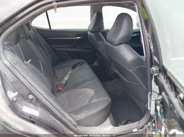 4T1B11HK7JU016641 2018 TOYOTA CAMRY - Image 8