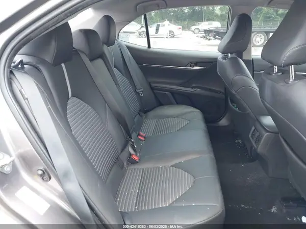 4T1B11HK7JU019376 2018 TOYOTA CAMRY - Image 8