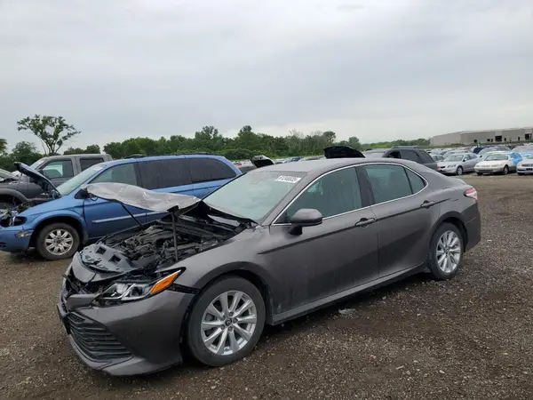 4T1B11HK7JU025923 2018 TOYOTA CAMRY - Image 1