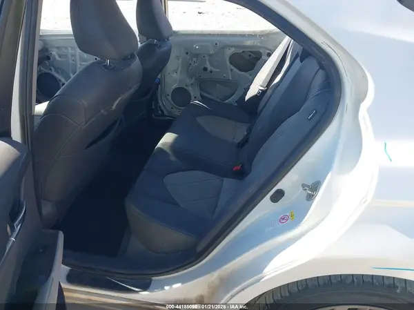 4T1B11HK7JU025954 2018 TOYOTA CAMRY - Image 8