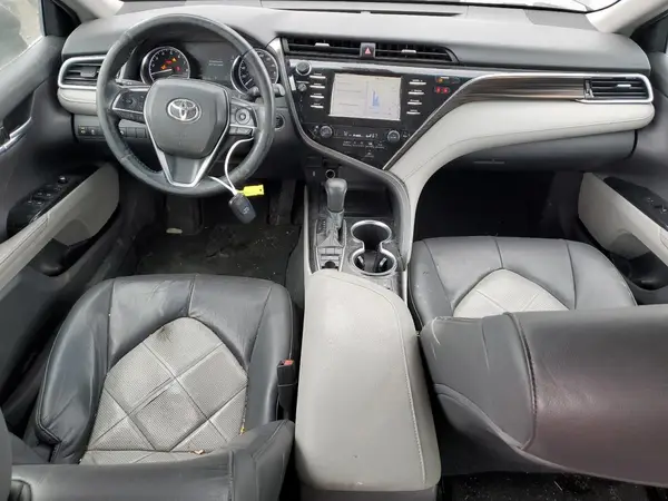 4T1B11HK7JU029650 2018 TOYOTA CAMRY - Image 8