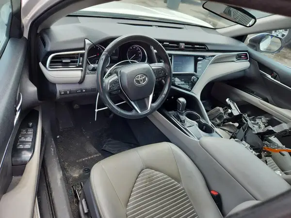 4T1B11HK7JU031561 2018 TOYOTA CAMRY - Image 8