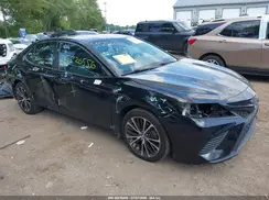 4T1B11HK7JU033360 2018 TOYOTA CAMRY