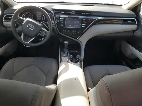4T1B11HK7JU038039 2018 TOYOTA CAMRY - Image 8