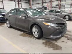 4T1B11HK7JU040499 2018 TOYOTA CAMRY