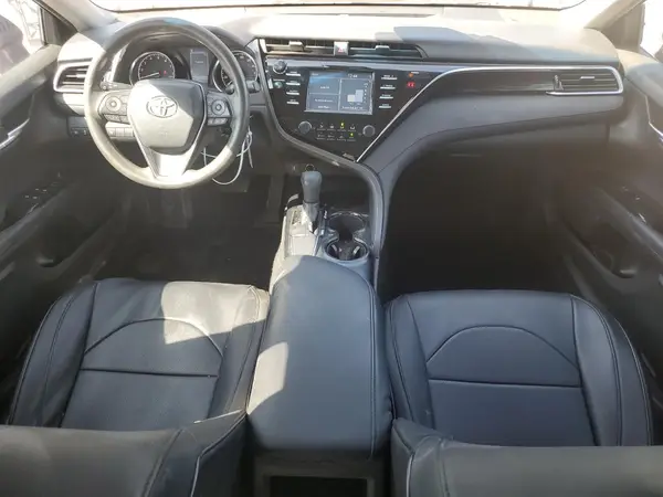 4T1B11HK7JU046643 2018 TOYOTA CAMRY - Image 8