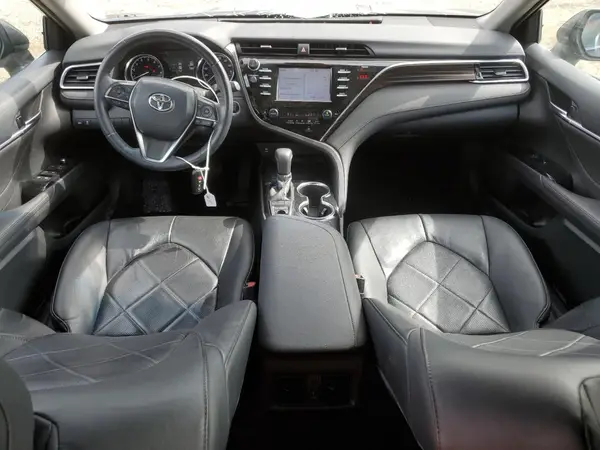 4T1B11HK7JU052216 2018 TOYOTA CAMRY - Image 8