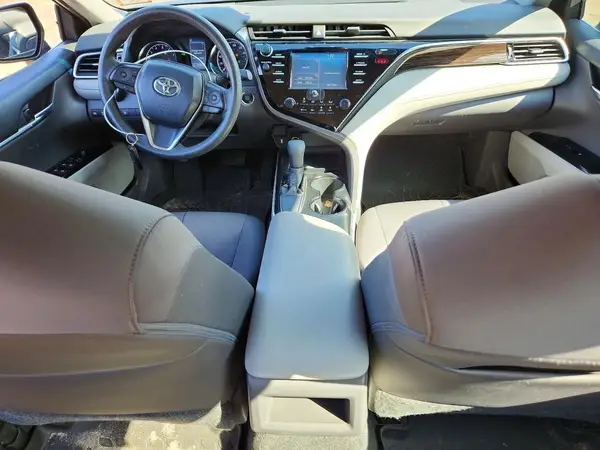 4T1B11HK7JU060509 2018 TOYOTA CAMRY - Image 8
