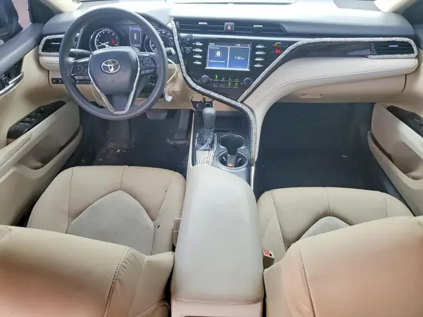 4T1B11HK7JU063913 2018 TOYOTA CAMRY - Image 8