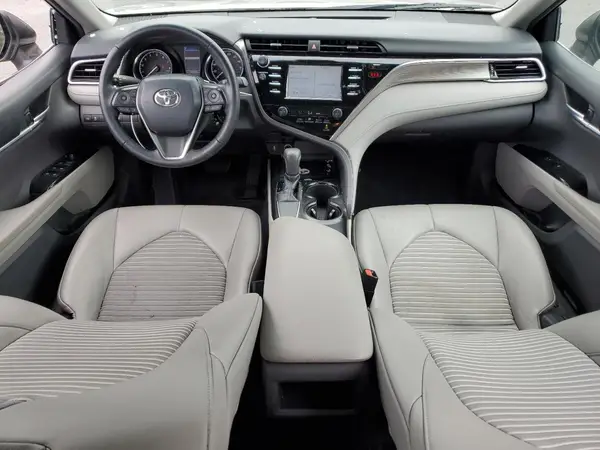 4T1B11HK7JU065290 2018 TOYOTA CAMRY - Image 8