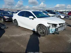 4T1B11HK7JU069985 2018 TOYOTA CAMRY
