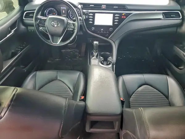 4T1B11HK7JU071025 2018 TOYOTA CAMRY - Image 8