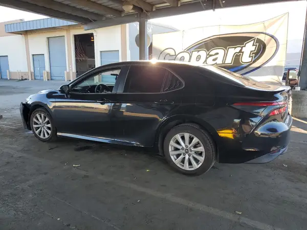 4T1B11HK7JU076208 2018 TOYOTA CAMRY - Image 2