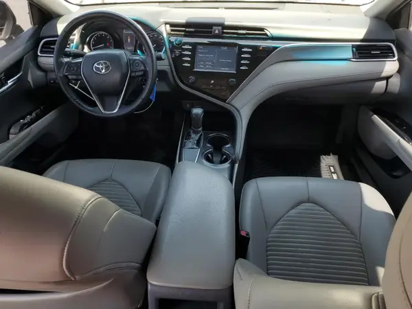 4T1B11HK7JU076385 2018 TOYOTA CAMRY - Image 8