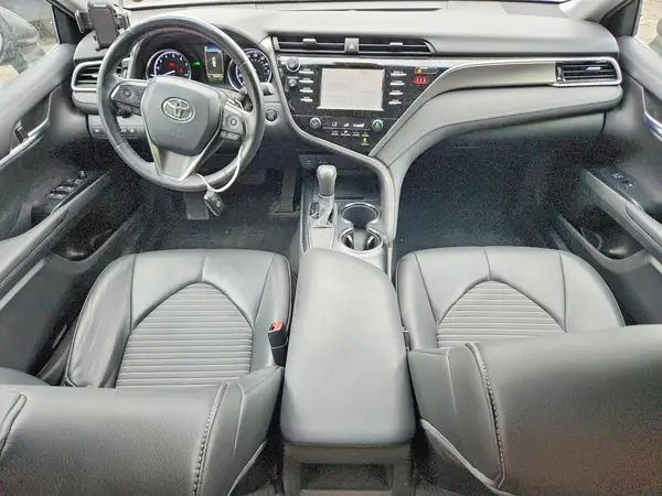 4T1B11HK7JU082168 2018 TOYOTA CAMRY - Image 8