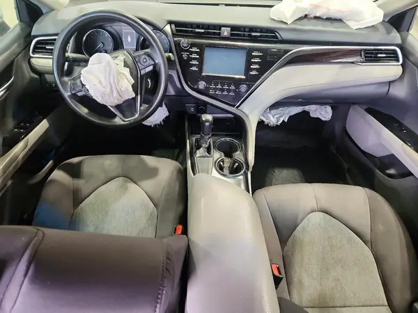 4T1B11HK7JU083269 2018 TOYOTA CAMRY - Image 8