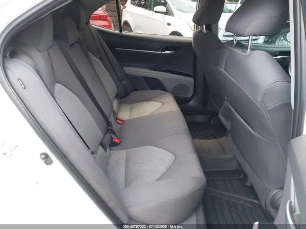 4T1B11HK7JU089380 2018 TOYOTA CAMRY - Image 8