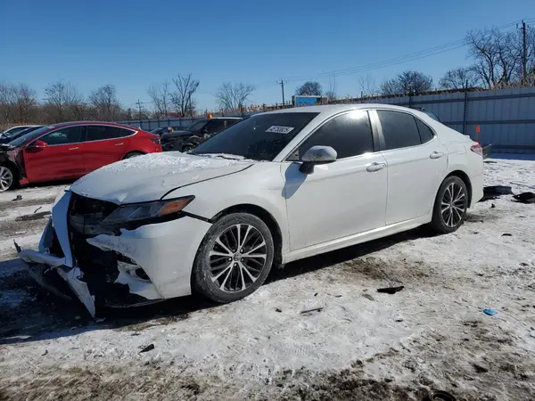 4T1B11HK7JU090934 2018 TOYOTA CAMRY - Image 1