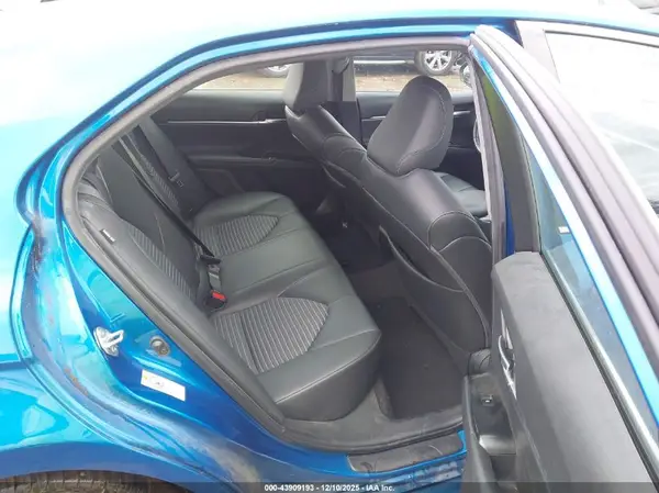 4T1B11HK7JU095132 2018 TOYOTA CAMRY - Image 7