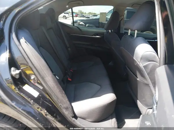 4T1B11HK7JU096703 2018 TOYOTA CAMRY - Image 8