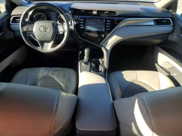 4T1B11HK7JU103732 2018 TOYOTA CAMRY - Image 8