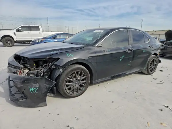 4T1B11HK7JU111345 2018 TOYOTA CAMRY - Image 1
