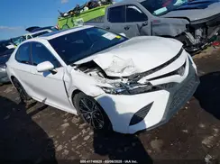 4T1B11HK7JU113354 2018 TOYOTA CAMRY