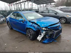 4T1B11HK7JU115783 2018 TOYOTA CAMRY