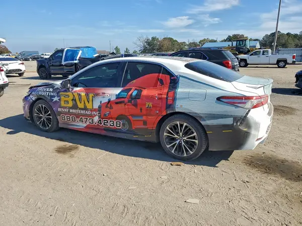 4T1B11HK7JU119106 2018 TOYOTA CAMRY - Image 2