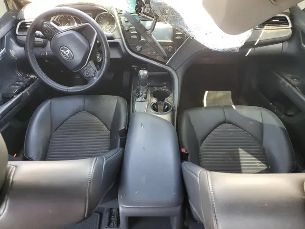 4T1B11HK7JU123043 2018 TOYOTA CAMRY - Image 8