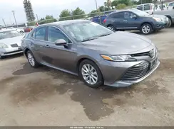 4T1B11HK7JU123947 2018 TOYOTA CAMRY