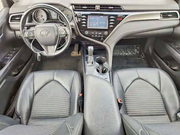 4T1B11HK7JU126282 2018 TOYOTA CAMRY - Image 8