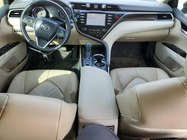 4T1B11HK7JU130221 2018 TOYOTA CAMRY - Image 8