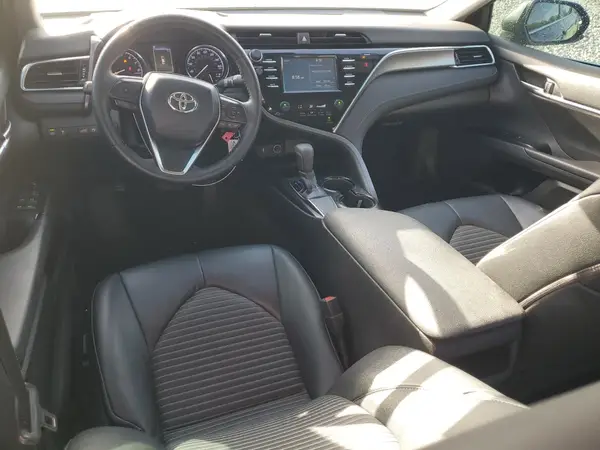 4T1B11HK7JU136049 2018 TOYOTA CAMRY - Image 8