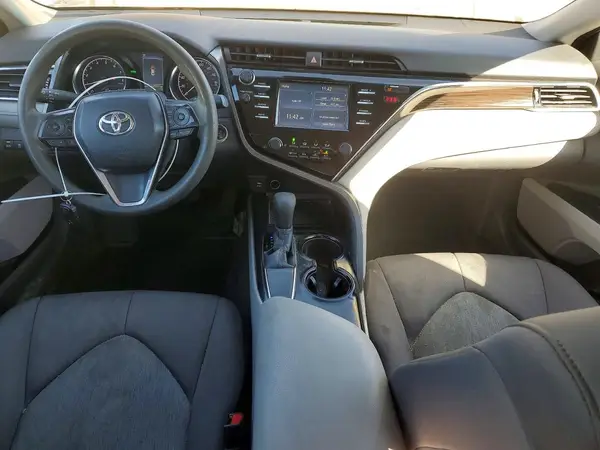 4T1B11HK7JU137265 2018 TOYOTA CAMRY - Image 8