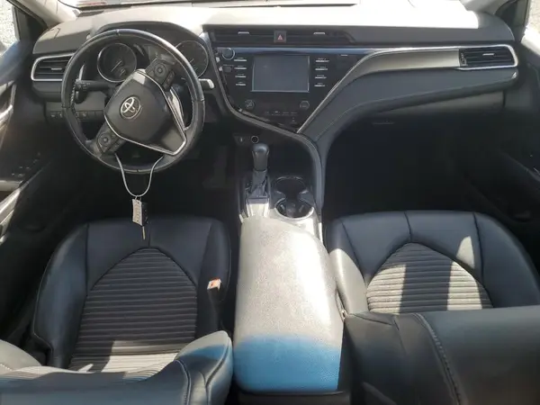 4T1B11HK7JU148301 2018 TOYOTA CAMRY - Image 8