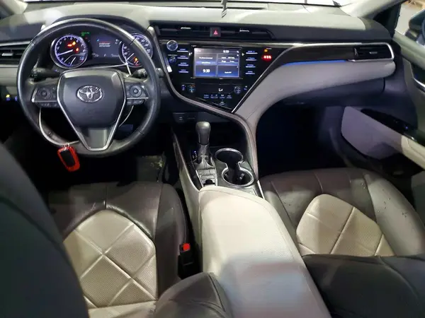 4T1B11HK7JU152851 2018 TOYOTA CAMRY - Image 8