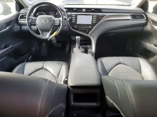 4T1B11HK7JU156155 2018 TOYOTA CAMRY - Image 8