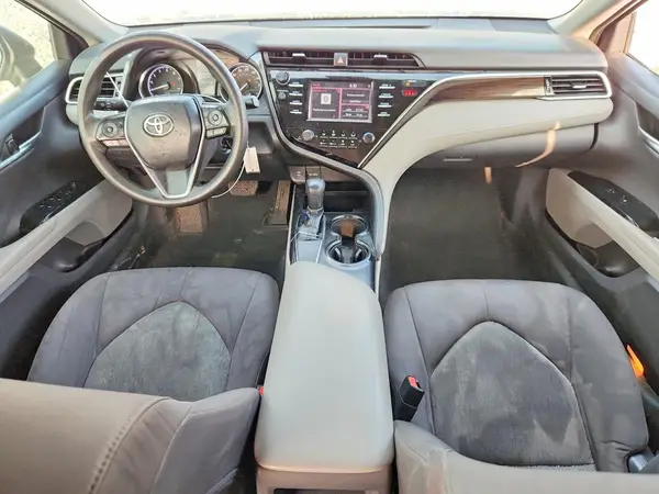 4T1B11HK7JU500941 2018 TOYOTA CAMRY - Image 8