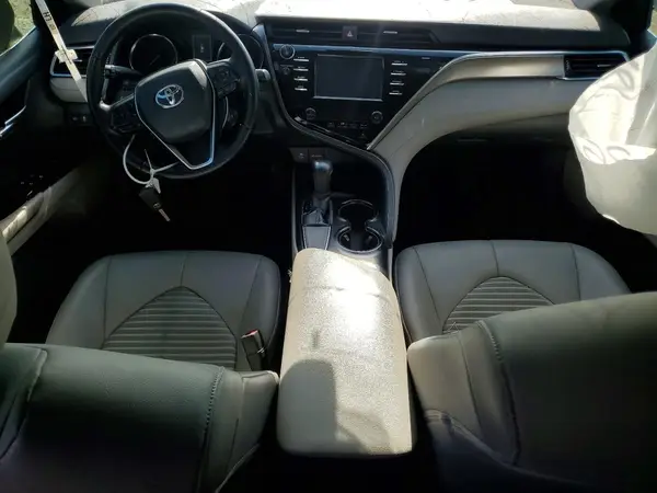 4T1B11HK7JU502429 2018 TOYOTA CAMRY - Image 8