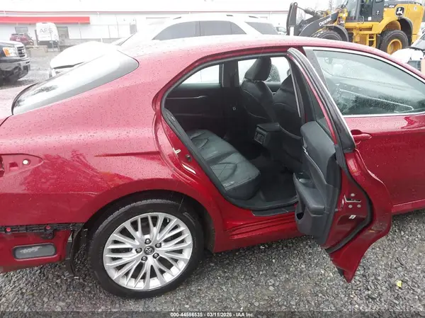 4T1B11HK7JU507050 2018 TOYOTA CAMRY - Image 8