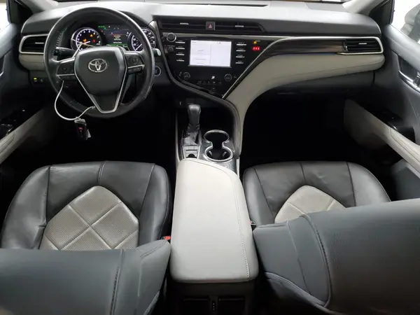 4T1B11HK7JU510787 2018 TOYOTA CAMRY - Image 8